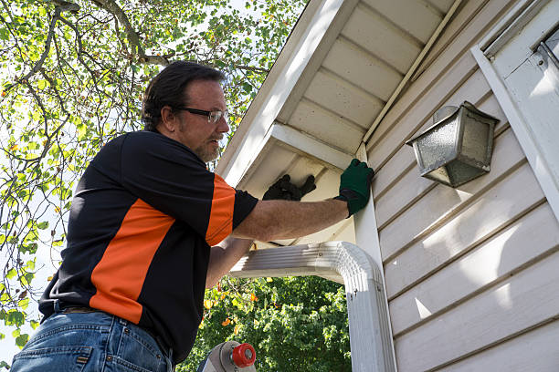 Best Attic Cleanout  in Indian Hills, KY